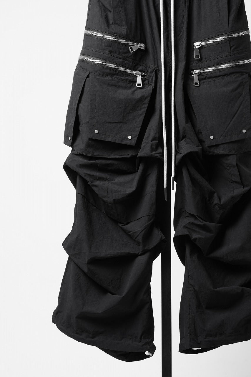 画像をギャラリービューアに読み込む, A.F ARTEFACT CARGO TUCK WIDE PANTS / TYPEWRITER COTTON CLOTH (BLACK)