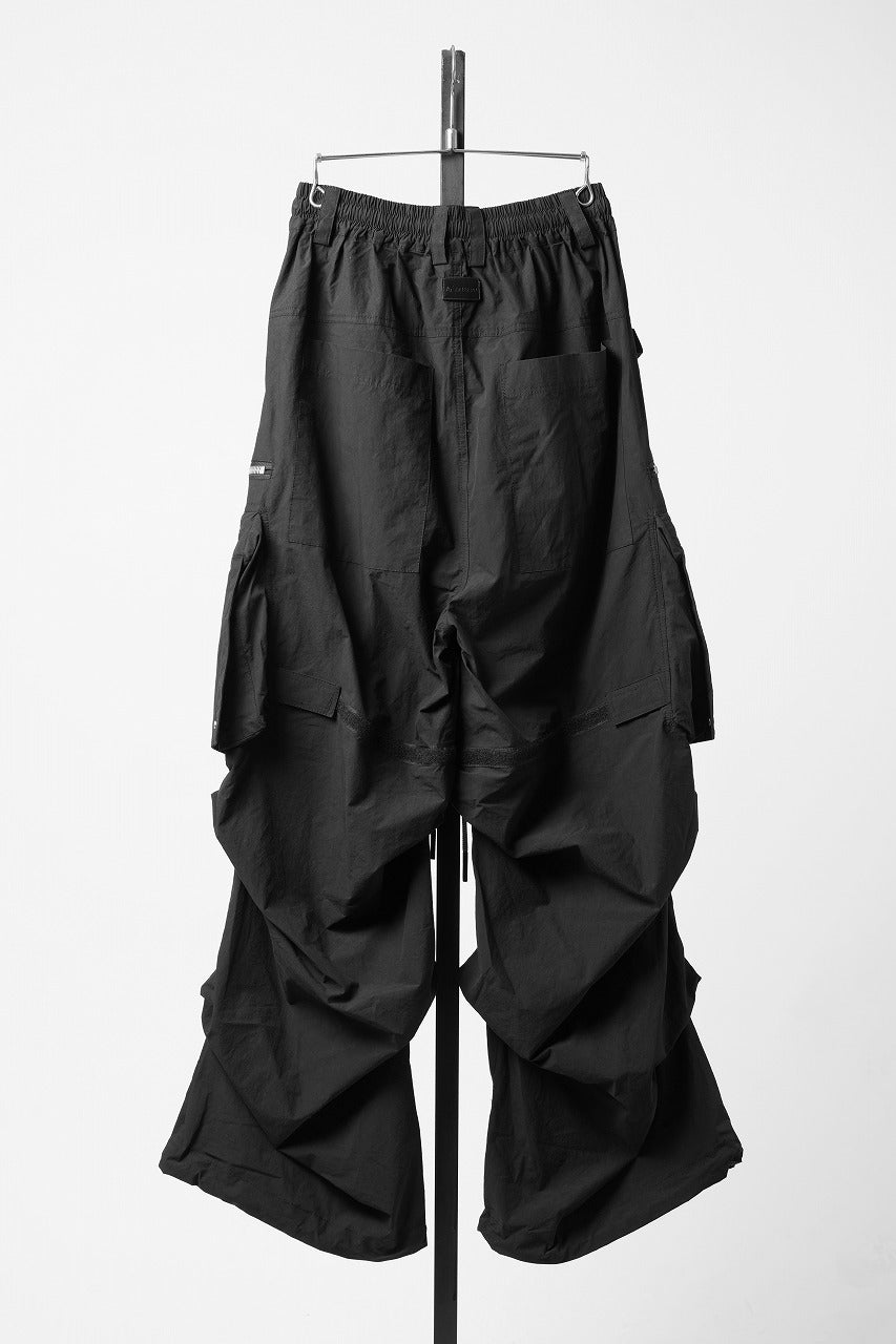 画像をギャラリービューアに読み込む, A.F ARTEFACT CARGO TUCK WIDE PANTS / TYPEWRITER COTTON CLOTH (BLACK)