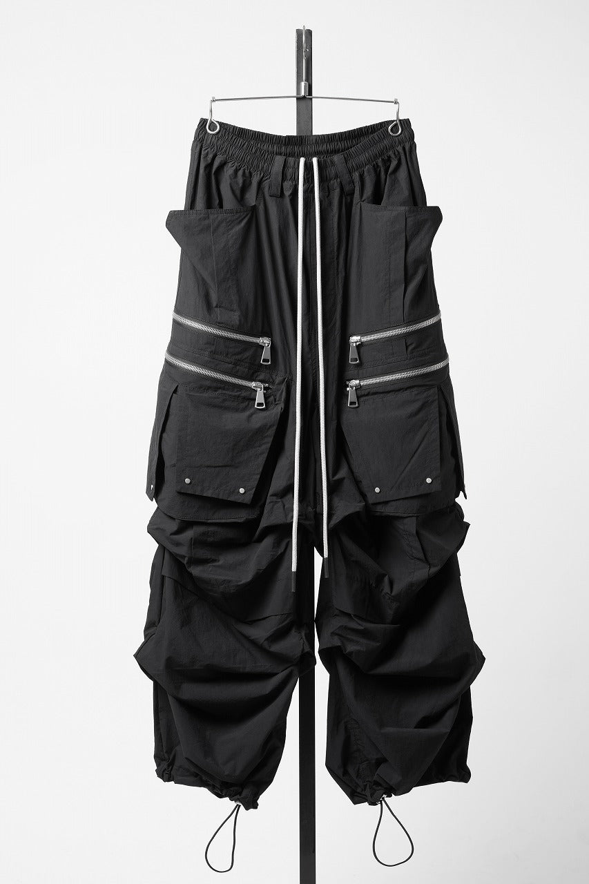 画像をギャラリービューアに読み込む, A.F ARTEFACT CARGO TUCK WIDE PANTS / TYPEWRITER COTTON CLOTH (BLACK)