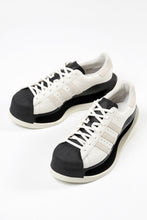 Load image into Gallery viewer, Y-3 Yohji Yamamoto GENDO SUPER STAR (OFF WHITE×ALUMINIUM×BLACK)