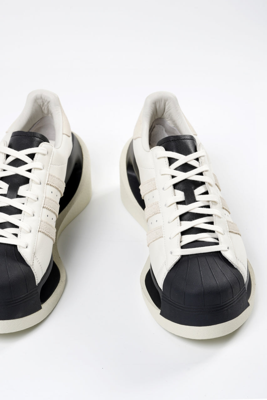 Load image into Gallery viewer, Y-3 Yohji Yamamoto GENDO SUPER STAR (OFF WHITE×ALUMINIUM×BLACK)