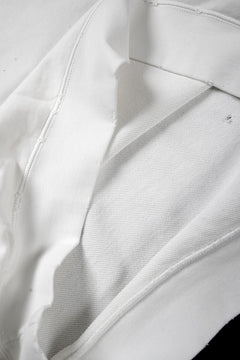 Load image into Gallery viewer, TARO HORIUCHI / th products Damaged College Sweatshirt (white)