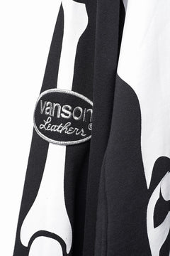 Load image into Gallery viewer, MASTERMIND WORLD x VANSON CREWNECK SWEATSHIRT REGULAR-FIT (BLACK)
