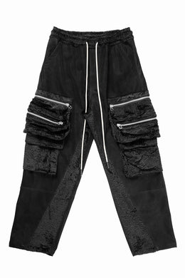 A.F ARTEFACT CARGO WIDE PANTS / SYNTHETIC LEATHER + VELOUR (BLACK)