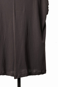 画像をギャラリービューアに読み込む, KLASICA "LUNG v.7" FLAP BACK SLEEVE LESS / HIGH TWISTED COTTON DRY JERSEY (BROWN)