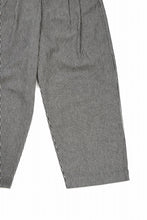 Load image into Gallery viewer, N/07 2 TUCKS WIDE TAPERED TROUSERS / SELVEDGE HICKORY STRIPES DENIM (ONE WASHED) (BLACK x WHITE)