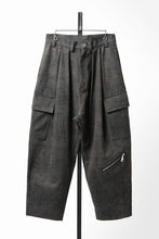 Load image into Gallery viewer, A.F ARTEFACT CARGO WIDE TAPERED TROUSERS / BLENDED SHADES DENIM (D.VERDIGRIS)