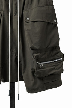 Load image into Gallery viewer, 【SAMPLE】A.F ARTEFACT MILITARY SHORTS / TECH-SMOOTH (KHAKI)