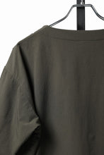 画像をギャラリービューアに読み込む, 【SAMPLE】A.F ARTEFACT H/S SNAP PULLOVER / TECH-SMOOTH (KHAKI)