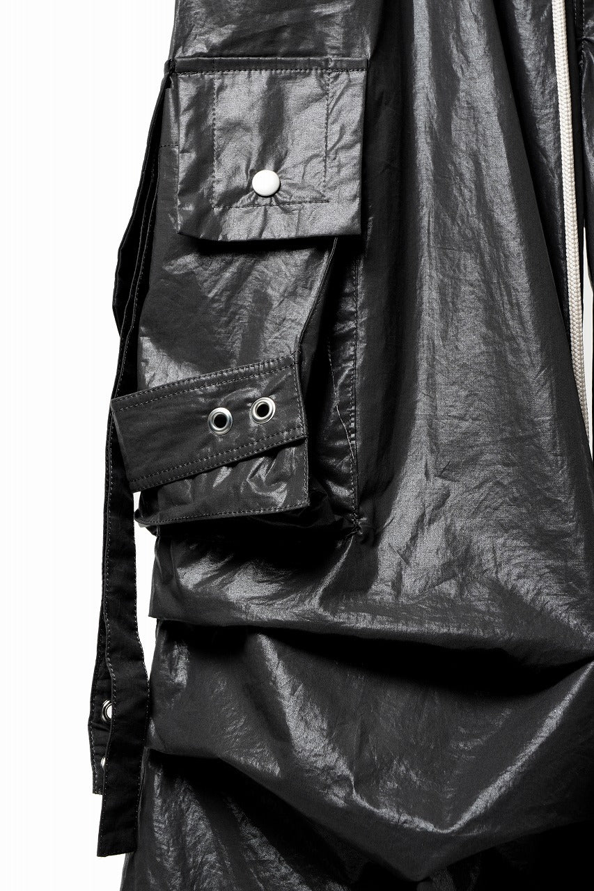 画像をギャラリービューアに読み込む, 【SAMPLE SALE】A.F ARTEFACT COATING CARGO  WIDE PANTS (BLACK)