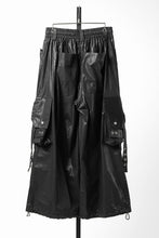 画像をギャラリービューアに読み込む, 【SAMPLE SALE】A.F ARTEFACT COATING CARGO  WIDE PANTS (BLACK)