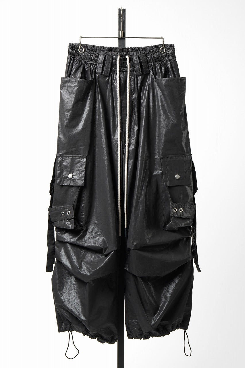 画像をギャラリービューアに読み込む, 【SAMPLE SALE】A.F ARTEFACT COATING CARGO  WIDE PANTS (BLACK)
