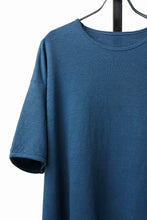 画像をギャラリービューアに読み込む, CAPERTICA ASYMMETRY TEE / LINEN HEAVY JERSEY (DEEP BLUE)