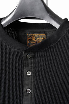 画像をギャラリービューアに読み込む, SEVEN LEATHERS WAFFLE HENLEY LONG SLEEVE TOPS (BLACK)
