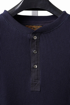 画像をギャラリービューアに読み込む, SEVEN LEATHERS WAFFLE HENLEY LONG SLEEVE TOPS (NAVY)