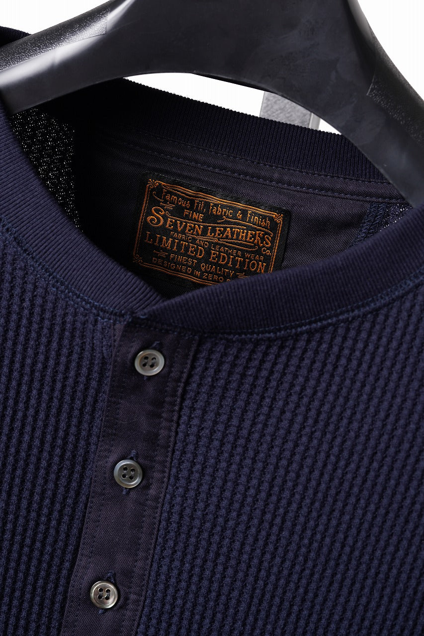 画像をギャラリービューアに読み込む, SEVEN LEATHERS WAFFLE HENLEY LONG SLEEVE TOPS (NAVY)