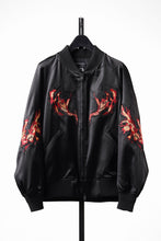 Load image into Gallery viewer, Y-3 Yohji Yamamoto GRAPHICS SOUVENIR JACKET / EMBROIDERY &amp; STRETCH SATIN (BLACK)