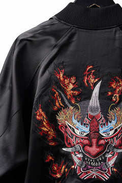 Load image into Gallery viewer, Y-3 Yohji Yamamoto GRAPHICS SOUVENIR JACKET / EMBROIDERY &amp; STRETCH SATIN (BLACK)