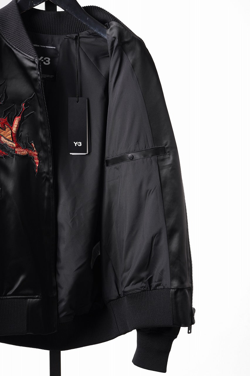 Load image into Gallery viewer, Y-3 Yohji Yamamoto GRAPHICS SOUVENIR JACKET / EMBROIDERY &amp; STRETCH SATIN (BLACK)