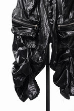 画像をギャラリービューアに読み込む, 【SAMPLE SALE】A.F ARTEFACT LEATHER TEX MONSTER TUCK SHORTS (BLACK)