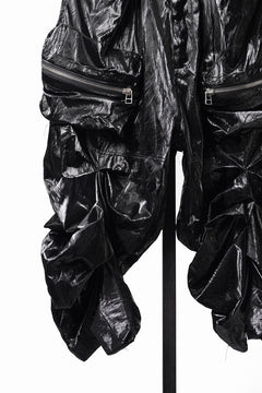 画像をギャラリービューアに読み込む, 【SAMPLE SALE】A.F ARTEFACT LEATHER TEX MONSTER TUCK SHORTS (BLACK)