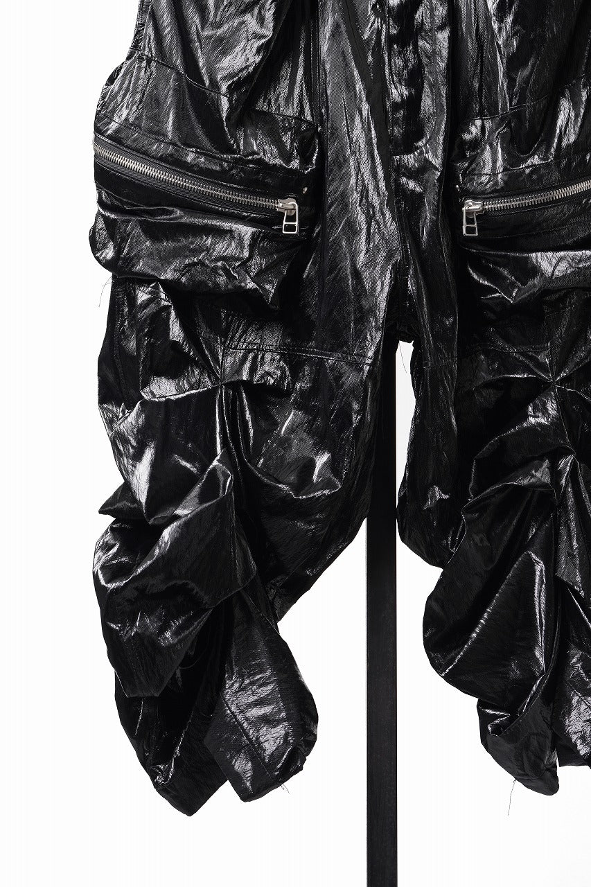 画像をギャラリービューアに読み込む, 【SAMPLE SALE】A.F ARTEFACT LEATHER TEX MONSTER TUCK SHORTS (BLACK)