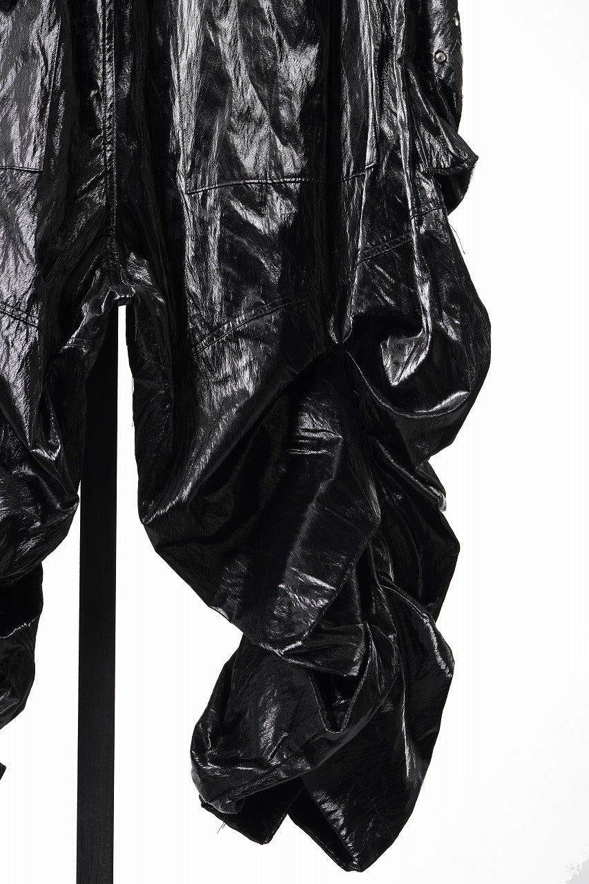 画像をギャラリービューアに読み込む, 【SAMPLE SALE】A.F ARTEFACT LEATHER TEX MONSTER TUCK SHORTS (BLACK)