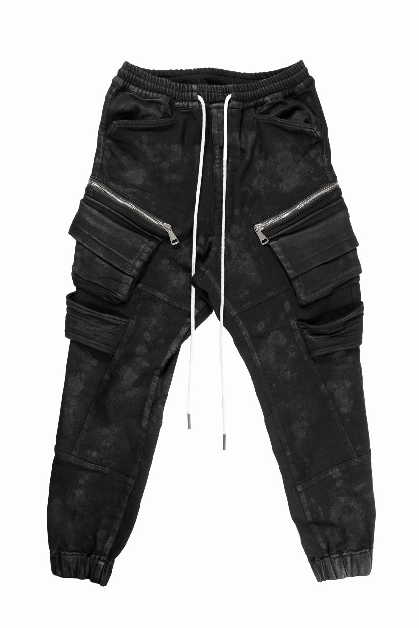 Load image into Gallery viewer, A.F ARTEFACT BELTED DETAIL JOGGER 2.0 / BRUSHED BACK COATING DENIM (BLACK)