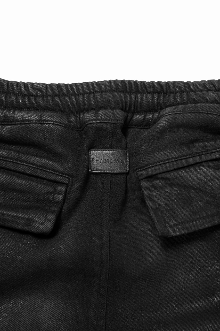 Load image into Gallery viewer, A.F ARTEFACT BELTED DETAIL JOGGER 2.0 / BRUSHED BACK COATING DENIM (BLACK)