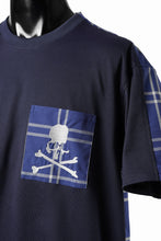 画像をギャラリービューアに読み込む, mastermind JAPAN MIXED-FABRIC POCKET SS TEE / REGULAR FIT (NAVY x NAVY)