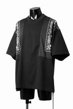 画像をギャラリービューアに読み込む, mastermind JAPAN BANDANA SS TEE / BOXY FIT (BLACK x BLACK)