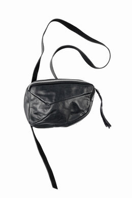 werkschwarz exclusive SHOULDER POUCH 33w / PULL UP COW LEATHER (BLACK)