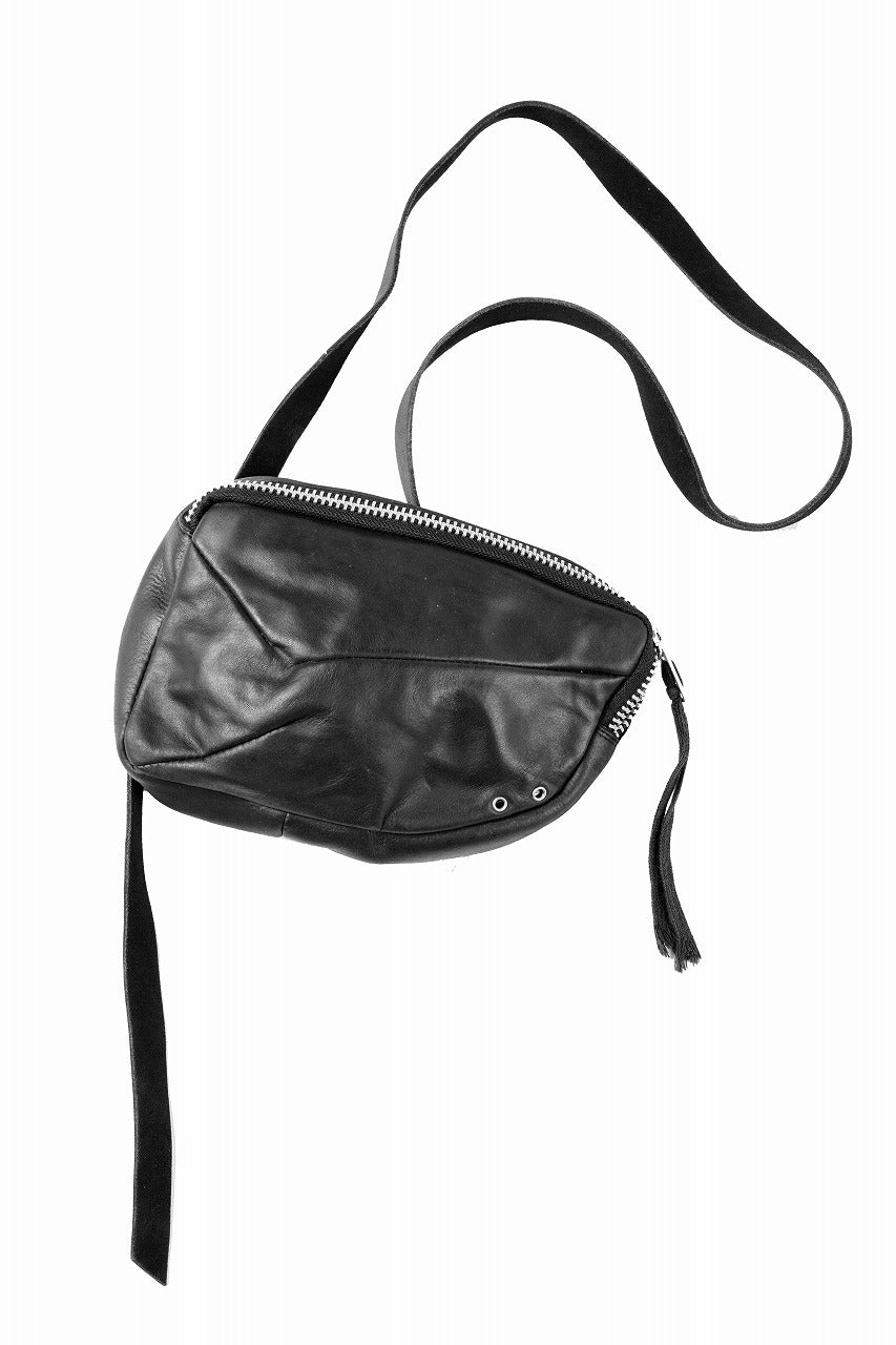 画像をギャラリービューアに読み込む, werkschwarz exclusive SHOULDER POUCH 33w / PULL UP COW LEATHER (BLACK)