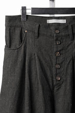 画像をギャラリービューアに読み込む, YUTA MATSUOKA curved yoke pants / mixed color kasuri (charcoal brown)