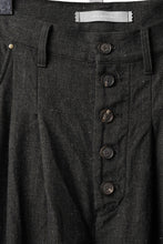 画像をギャラリービューアに読み込む, YUTA MATSUOKA curved yoke pants / mixed color kasuri (charcoal brown)