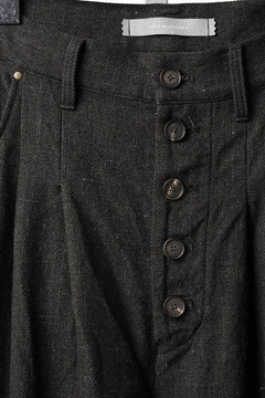 画像をギャラリービューアに読み込む, YUTA MATSUOKA curved yoke pants / mixed color kasuri (charcoal brown)
