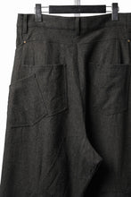 画像をギャラリービューアに読み込む, YUTA MATSUOKA curved yoke pants / mixed color kasuri (charcoal brown)