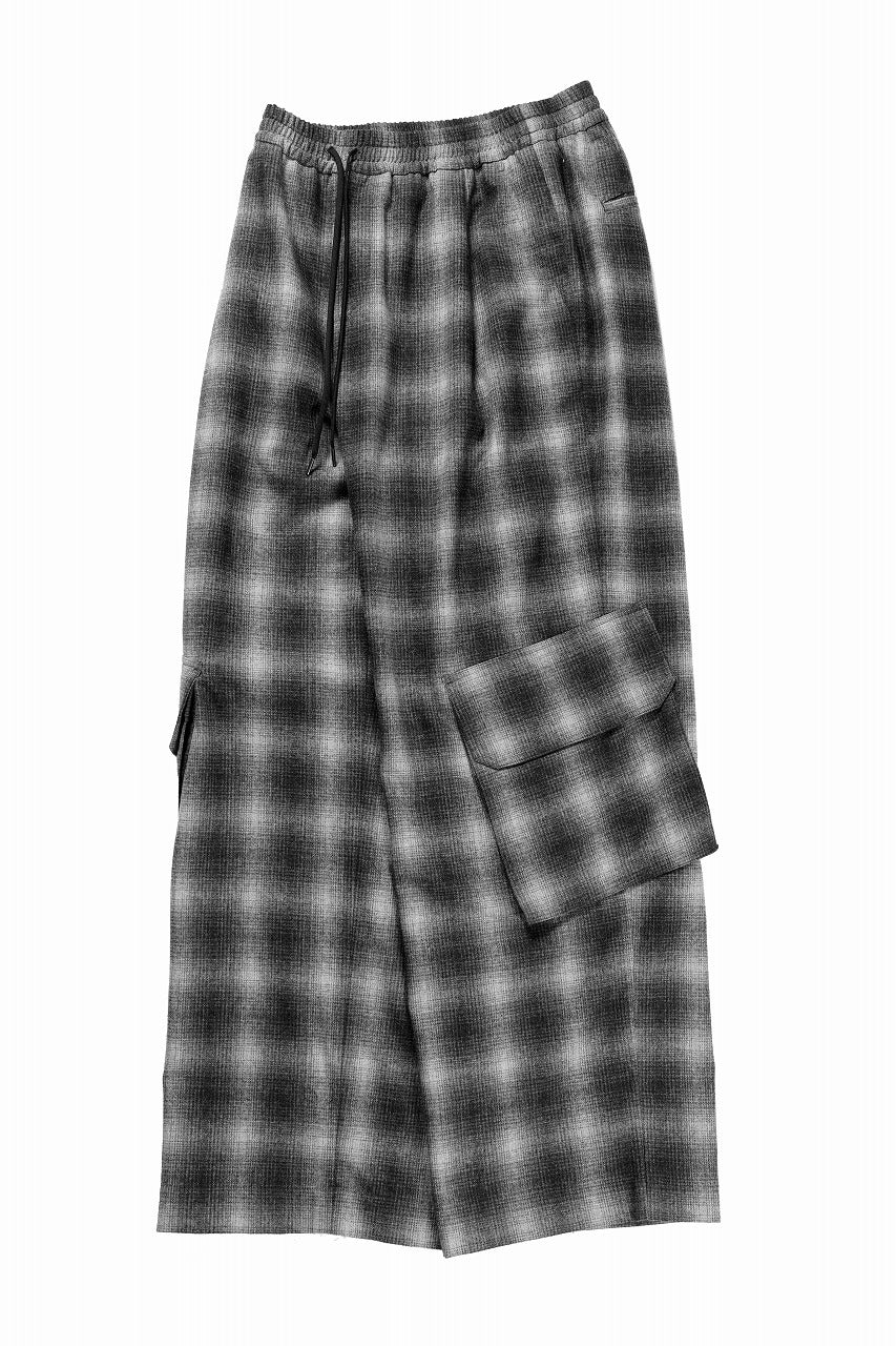 画像をギャラリービューアに読み込む, ISABEL BENENATO Virgin Wool Tartan Wide Trousers with Patch Pockets (BLACK)