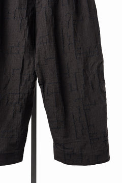 画像をギャラリービューアに読み込む, YUTA MATSUOKA hook pants / site plan jacquard (dark brown)