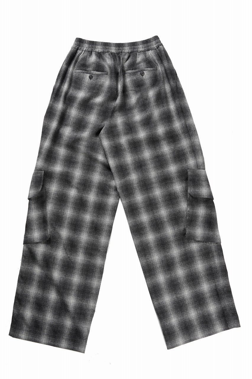 画像をギャラリービューアに読み込む, ISABEL BENENATO Virgin Wool Tartan Wide Trousers with Patch Pockets (BLACK)