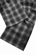 画像をギャラリービューアに読み込む, ISABEL BENENATO Virgin Wool Tartan Wide Trousers with Patch Pockets (BLACK)