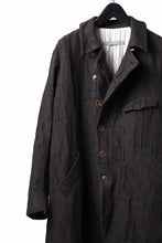 画像をギャラリービューアに読み込む, YUTA MATSUOKA long cook jacket coat / site plan jacquard (dark brown)
