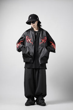 Load image into Gallery viewer, Y-3 Yohji Yamamoto GRAPHICS SOUVENIR JACKET / EMBROIDERY &amp; STRETCH SATIN (BLACK)