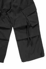 画像をギャラリービューアに読み込む, ISABEL BENENATO Technical Cargo Trousers (BLACK)