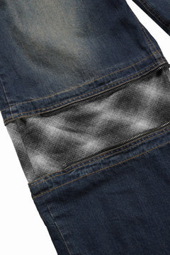 Load image into Gallery viewer, ISABEL BENENATO Wide Jeans with Zip &amp; Tartan detail (DENIM)