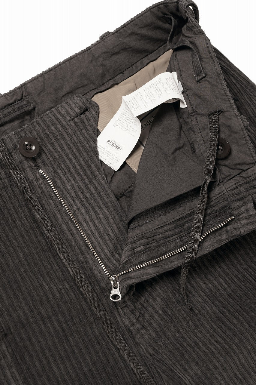 画像をギャラリービューアに読み込む, Ten c PANTALONE CARGO / GARMENT DYED CORDUROY STRETCH (CAFE TURCO)