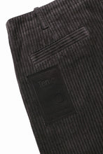 画像をギャラリービューアに読み込む, Ten c PANTALONE CARGO / GARMENT DYED CORDUROY STRETCH (CAFE TURCO)