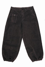 Load image into Gallery viewer, Ten c PANTALONE CARGO / GARMENT DYED CORDUROY STRETCH (CAFE TURCO)