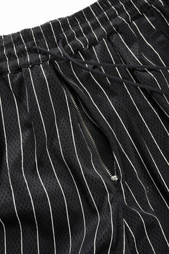 画像をギャラリービューアに読み込む, Y-3 Yohji Yamamoto ELITE 5 MESH PINSTRIPE SHORTS (BLACK)