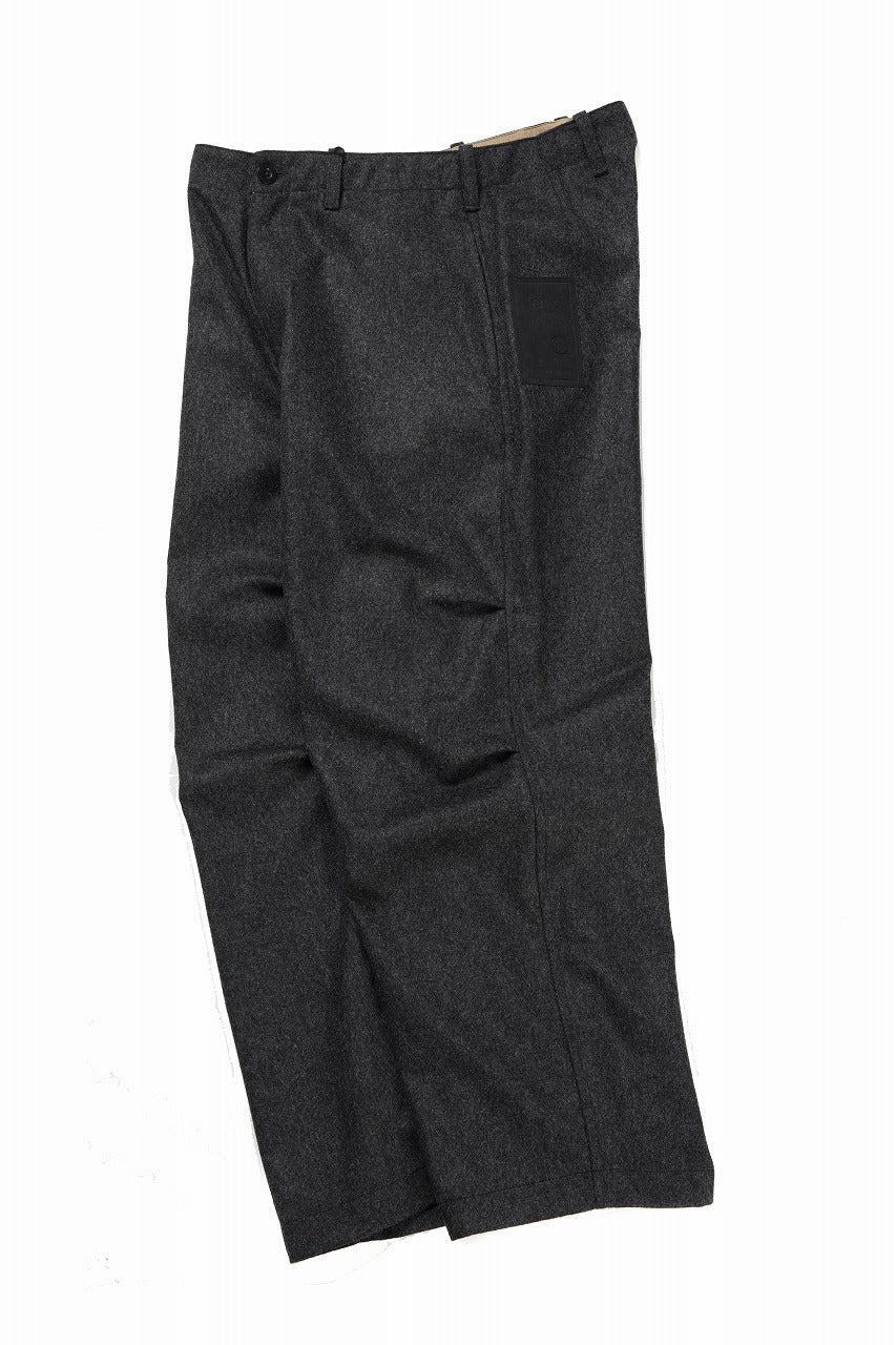 Load image into Gallery viewer, Ten c PANTALONE CARGO - TASCONATO / MILITARY WOOL FLANNEL (VEDVA NERA)